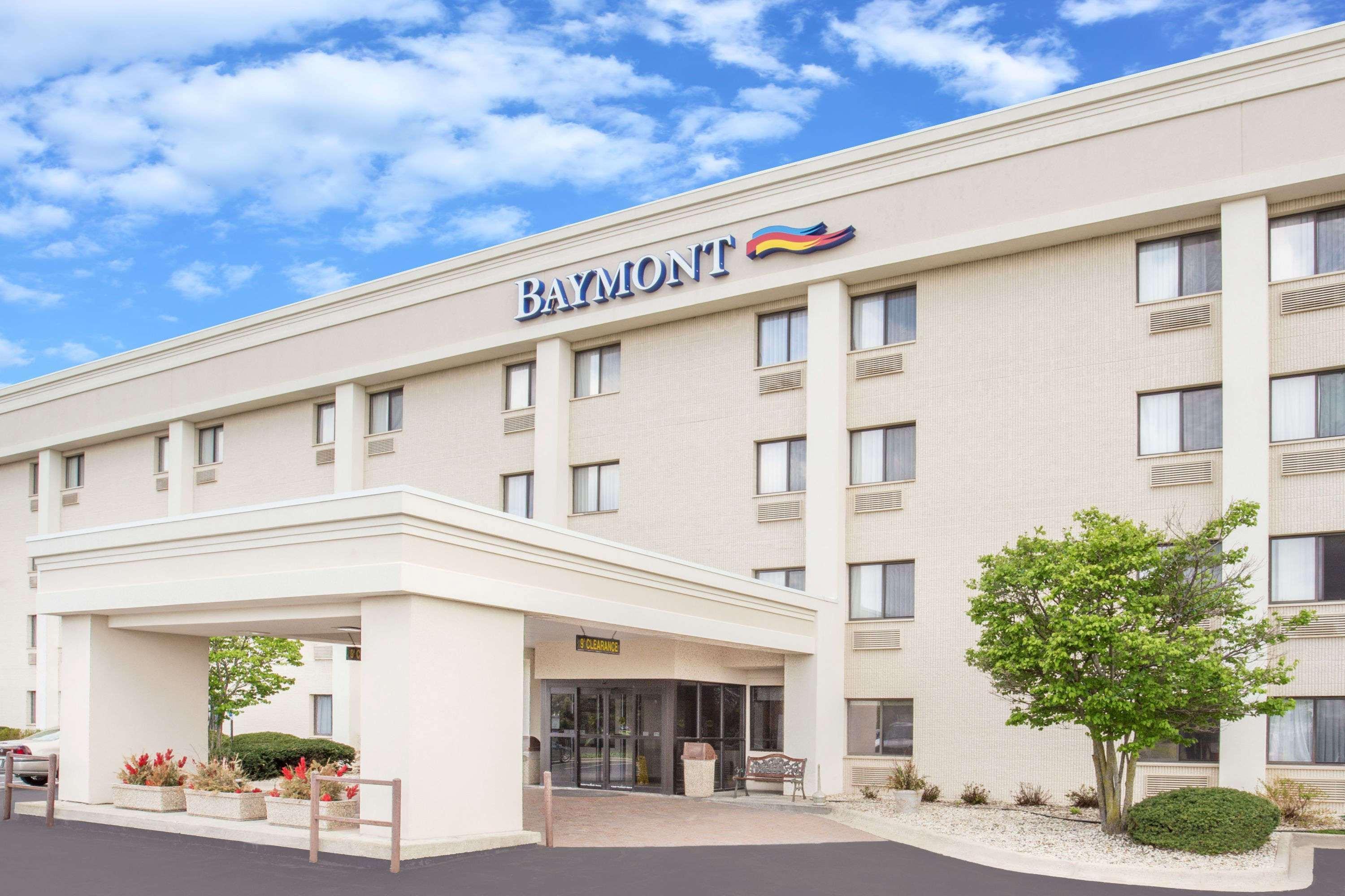 Baymont By Wyndham Janesville Exterior foto
